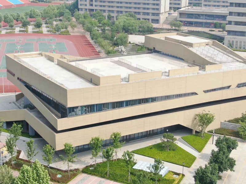 Wêrom kieze in skoalstaalgebou foar jo folgjende kampusprojekt?